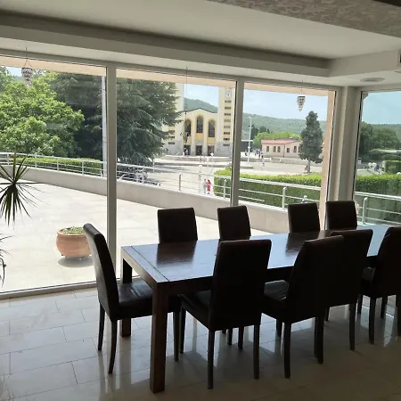 ゲストハウス Klemo Međugorje